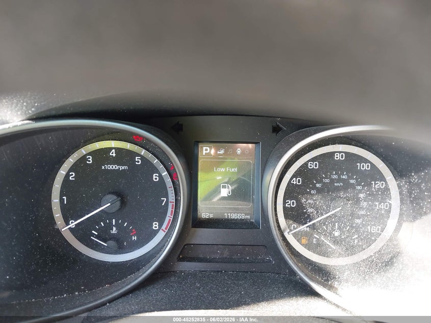 2017 Hyundai Santa fe VIN KM8SMDHF5HU216018 IAAI salvage auction — FRONT END, Salvage Title, sold $600 on 2026-07-23 (photo 7)