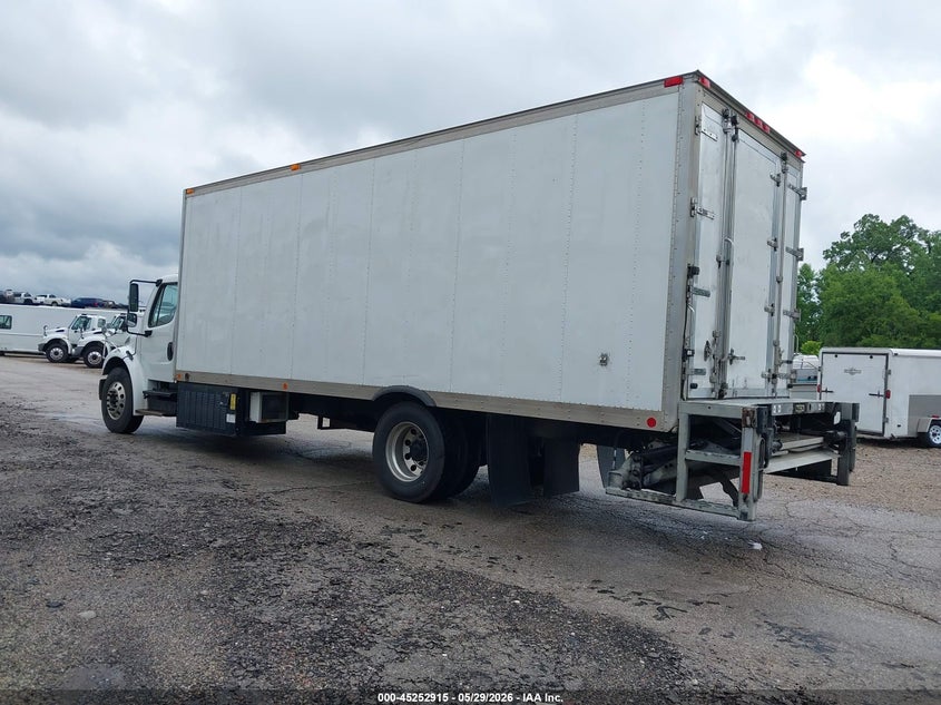 2019 Freightliner M2 106 VIN 1FVACXFC2KHKK4546 IAAI salvage auction — SIDE, Clear (Indiana), sold $12,800 on 2026-07-15 (photo 3)