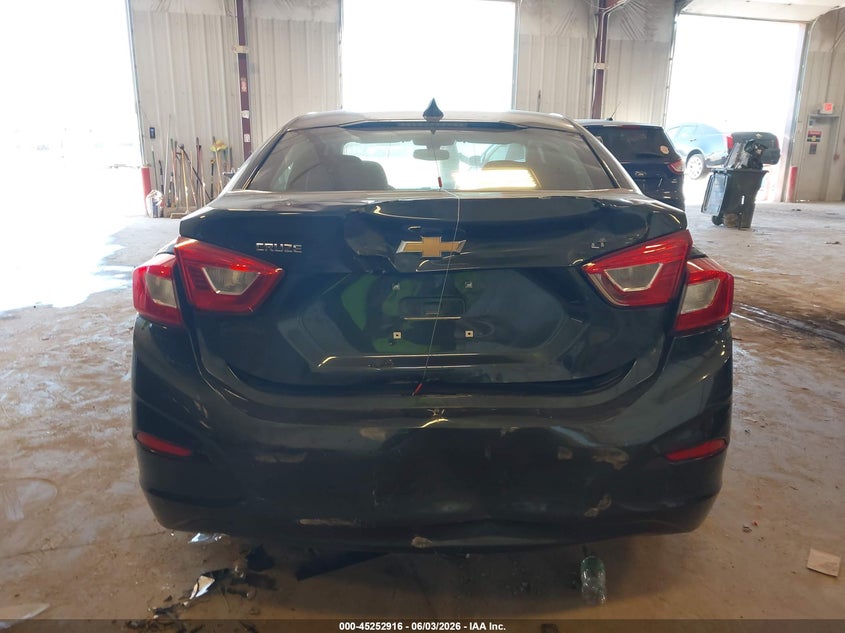 2018 Chevrolet Cruze VIN 1G1BE5SM5J7135516 IAAI salvage auction — FRONT & REAR, Salvage Title, sold $2,000 on 2026-07-19 (photo 6)