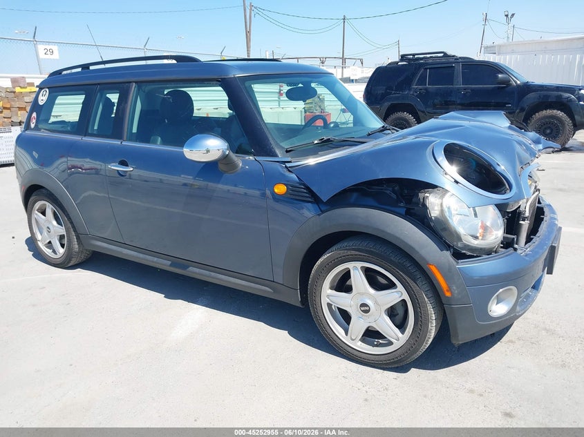 2010 Mini Clubman VIN WMWML3C52ATX51535 IAAI salvage auction — FRONT END, Salvage (California), sold $500 on 2026-08-05 (photo 1)
