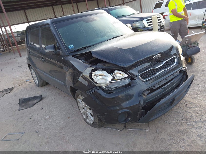 2012 Kia Soul VIN KNDJT2A65C7747096 IAAI salvage auction — FRONT END, Salvage Title, sold $650 on 2026-07-14 (photo 1)