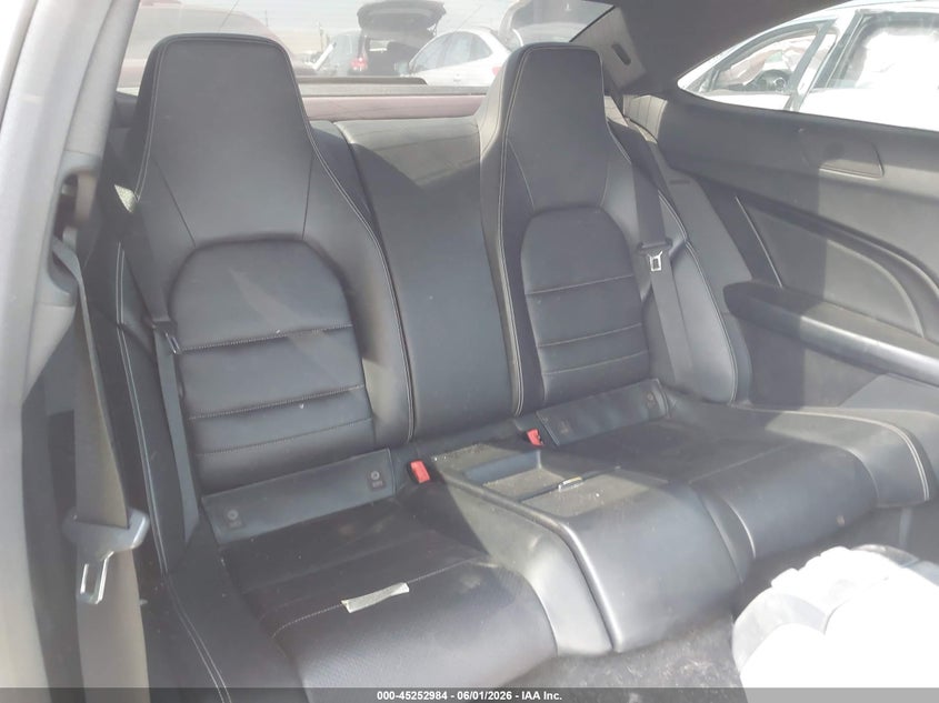 2012 Mercedes-benz C-klasse VIN WDDGJ4HB6CF770848 IAAI salvage auction — LEFT & RIGHT, Salvage Title, sold $1,125 on 2026-07-08 (photo 8)
