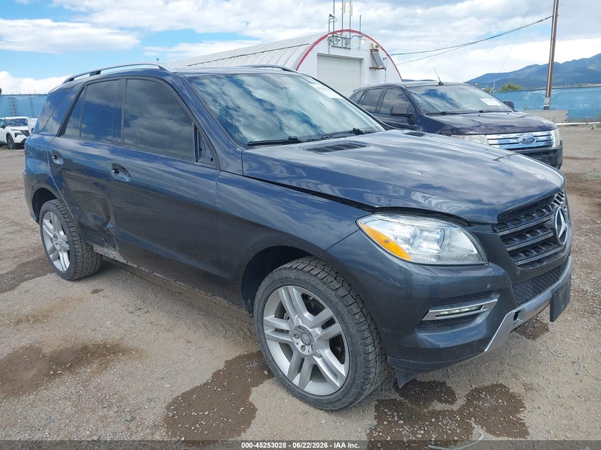 2015 Mercedes-benz M-klasse VIN 4JGDA5HB5FA442045 IAAI salvage auction — RIGHT SIDE, Salvage (Montana), sold $4,300 on 2026-07-22 (photo 1)