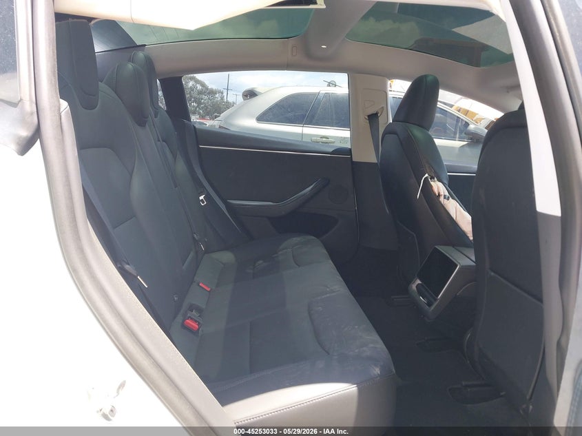 2024 Tesla Model 3 VIN 5YJ3E1EB4RF739806 IAAI salvage auction — RIGHT FRONT, Salvage Title, sold $14,600 on 2026-08-01 (photo 8)