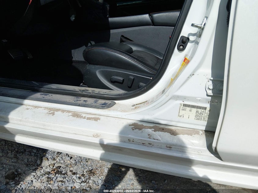 2019 Nissan Maxima VIN 1N4AA6AV2KC375698 IAAI salvage auction — WATER/FLOOD, Salvage (Mississippi), sold $7,100 on 2026-07-31 (photo 6)