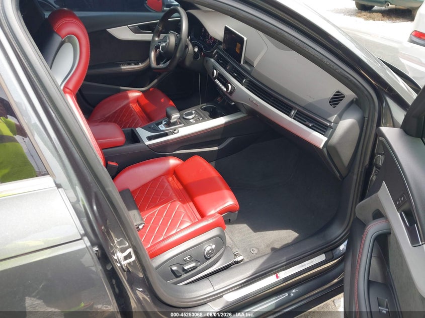 2019 Audi S4 VIN WAUB4AF46KA006019 IAAI salvage auction — REAR END, Salvage Title, sold $8,200 on 2026-08-28 (photo 5)