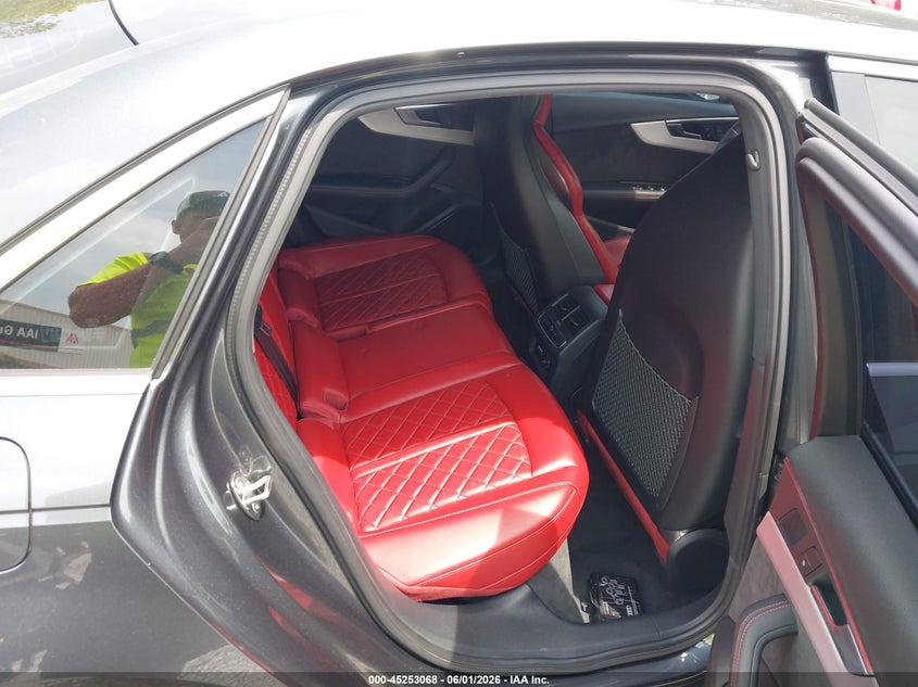 2019 Audi S4 VIN WAUB4AF46KA006019 IAAI salvage auction — REAR END, Salvage Title, sold $8,200 on 2026-08-28 (photo 8)