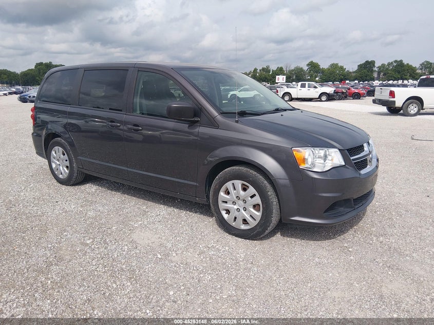 2018 Dodge Grand caravan VIN 2C4RDGBGXJR312915 IAAI salvage auction — LEFT FRONT, Sf97 (Missouri), sold $12,400 on 2026-07-09 (photo 1)