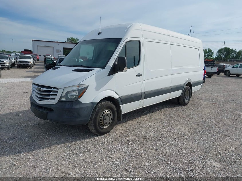2017 Freightliner Sprinter VIN WDYPF4CCXHP527528 IAAI salvage auction — SIDE, Sf97 (Missouri), sold $19,250 on 2026-07-09 (photo 2)