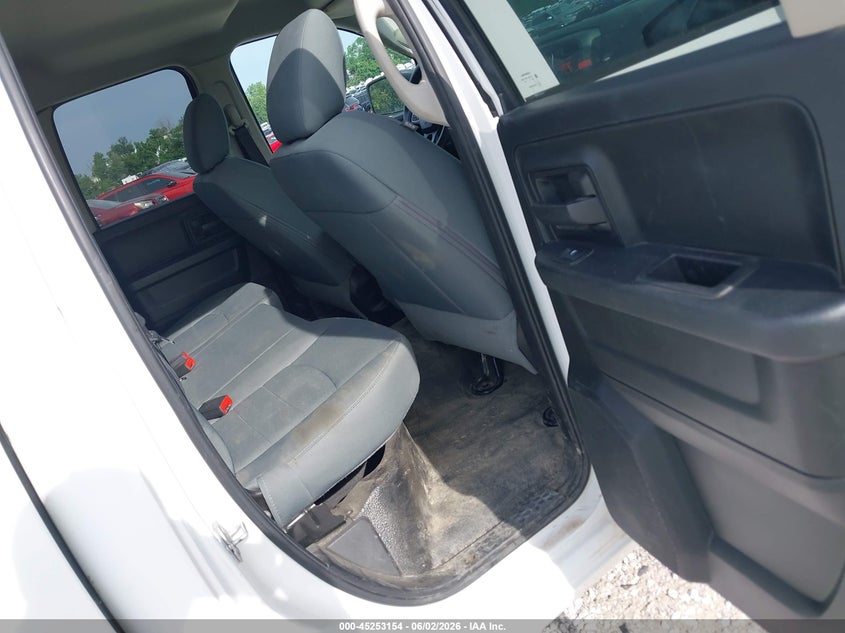 2018 Ram 1500 VIN 1C6RR7FG7JS326059 IAAI salvage auction — NORMAL WEAR, Sf97 (Missouri), sold $17,700 on 2026-07-09 (photo 8)