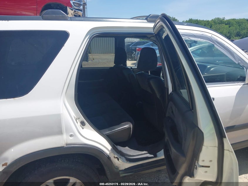 2004 Honda Cr-v VIN SHSRD78834U204144 IAAI salvage auction — NORMAL WEAR, Original (Ohio), sold $800 on 2026-07-08 (photo 8)