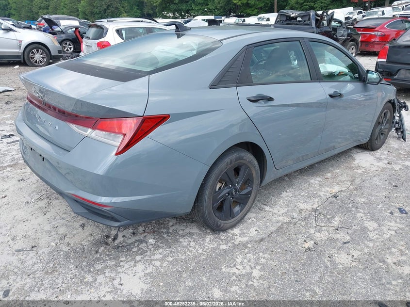 2021 Hyundai Elantra VIN KMHLM4AG8MU140845 IAAI salvage auction — RIGHT FRONT, Salvage (Georgia), sold $4,350 on 2026-07-22 (photo 4)