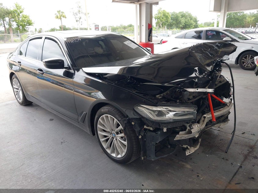 2021 BMW 5er VIN WBA53BH02MWW97250 IAAI salvage auction — FRONT END, Salvage Title, sold $7,400 on 2026-08-07 (photo 1)
