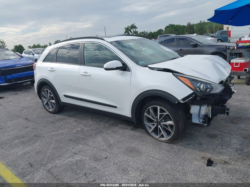 2022 Kia Niro VIN KNDCC3LC7N5516832 IAAI salvage auction — FRONT END, Salvage Title, sold $3,450 on 2026-08-01 (photo 1)