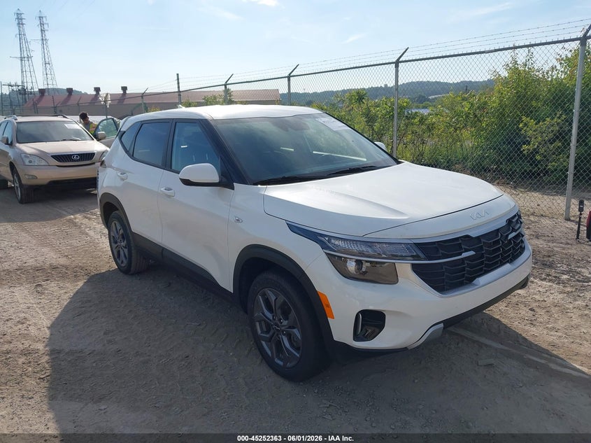 2024 Kia Seltos VIN KNDEPCAAXR7638724 IAAI salvage auction — RIGHT REAR, Salvage Title, sold $8,000 on 2026-07-14 (photo 1)