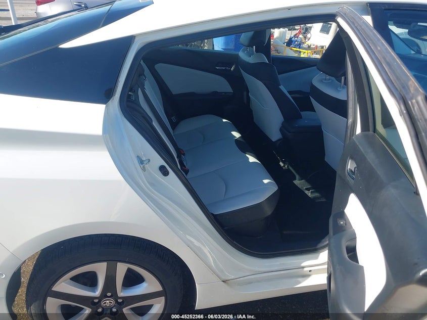 2017 Toyota Prius VIN JTDKARFU8H3533423 IAAI salvage auction — FRONT END, Salvage Title, sold $4,150 on 2026-07-07 (photo 8)