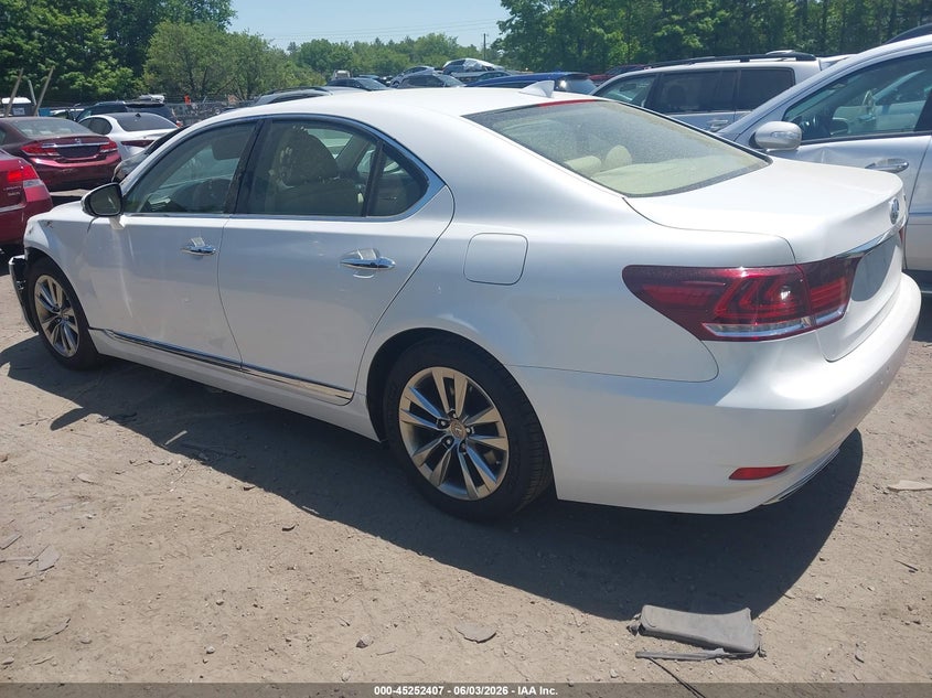 2015 Lexus Ls VIN JTHCL5EF9F5024810 IAAI salvage auction — FRONT END, Salvage (New Hampshire), sold $4,900 on 2026-08-02 (photo 3)