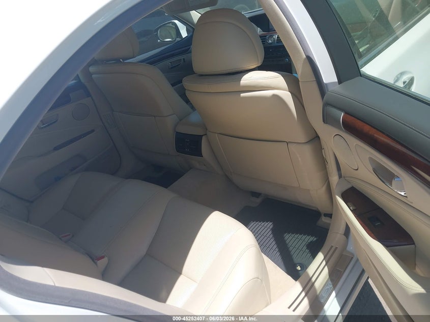 2015 Lexus Ls VIN JTHCL5EF9F5024810 IAAI salvage auction — FRONT END, Salvage (New Hampshire), sold $4,900 on 2026-08-02 (photo 8)