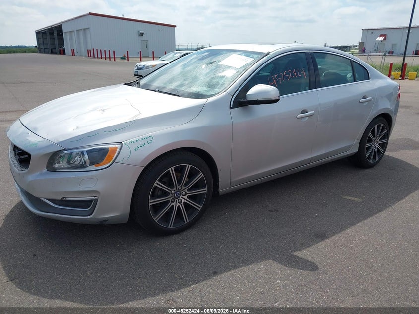 2018 Volvo VIN LYV402TM6JB171416 IAAI salvage auction — FRONT END, Salvage (Minnesota), sold $3,600 on 2026-07-23 (photo 2)