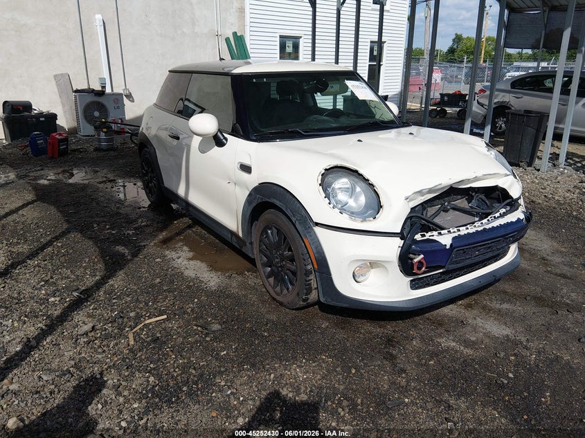 2018 Mini VIN WMWXP5C57J3C65142 IAAI salvage auction — FRONT END, Salvage Title, sold $1,900 on 2026-07-06 (photo 1)