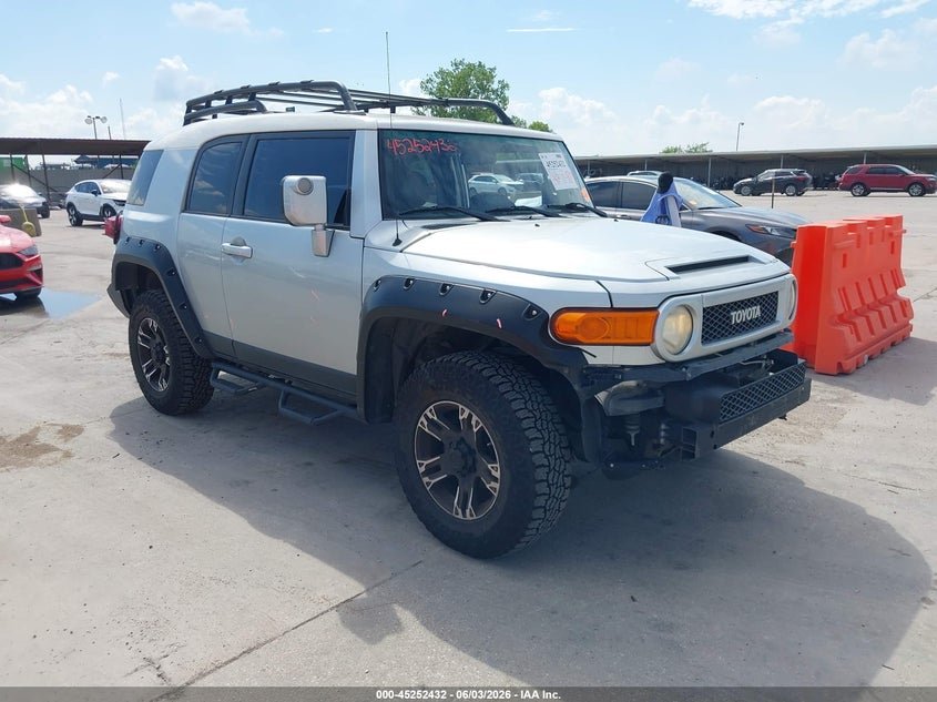 2008 Toyota Fj cruiser VIN JTEBU11F28K008649 IAAI salvage auction — FRONT END, Original (Texas), sold $4,450 on 2026-07-08 (photo 1)