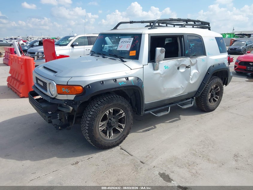 2008 Toyota Fj cruiser VIN JTEBU11F28K008649 IAAI salvage auction — FRONT END, Original (Texas), sold $4,450 on 2026-07-08 (photo 2)