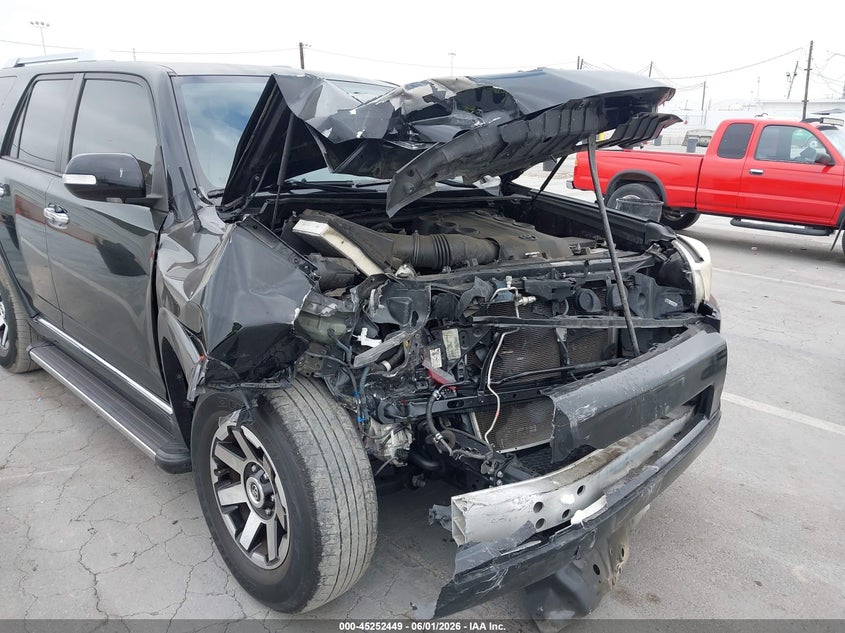 2013 Toyota 4runner VIN JTEZU5JR8D5056617 IAAI salvage auction — FRONT END, Salvage Title, sold $4,750 on 2026-07-29 (photo 6)