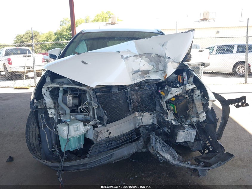 2014 Toyota Highlander VIN 5TDYKRFH2ES010693 IAAI salvage auction — FRONT END, Salvage Title, sold $2,600 on 2026-07-07 (photo 6)
