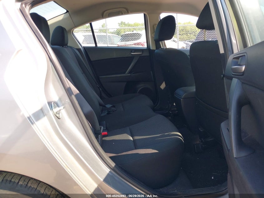 2013 Mazda 3 VIN JM1BL1UP7D1851936 IAAI salvage auction — REAR END, Salvage (Connecticut), sold $525 on 2026-07-16 (photo 8)