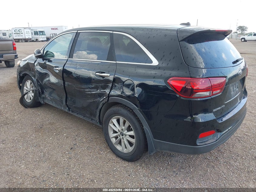 2019 Kia Sorento VIN 5XYPG4A37KG567667 IAAI salvage auction — LEFT SIDE, Salvage Title, sold $2,850 on 2026-07-29 (photo 3)
