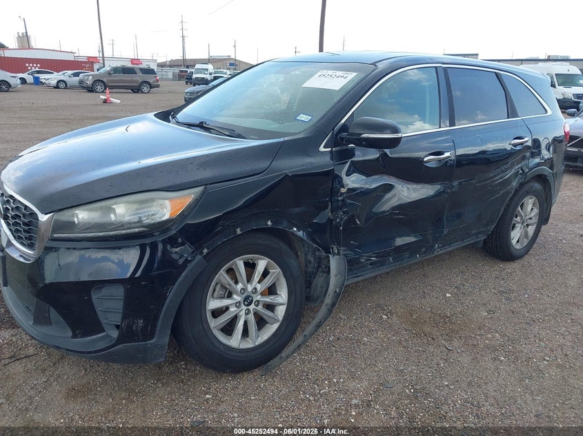 2019 Kia Sorento VIN 5XYPG4A37KG567667 IAAI salvage auction — LEFT SIDE, Salvage Title, sold $2,850 on 2026-07-29 (photo 6)