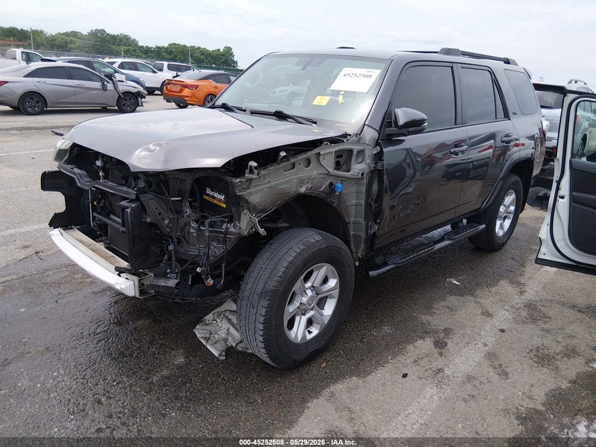 2017 Toyota 4runner VIN JTEBU5JR7H5457163 IAAI salvage auction — FRONT END, Salvage Title, sold $12,300 on 2026-07-14 (photo 2)