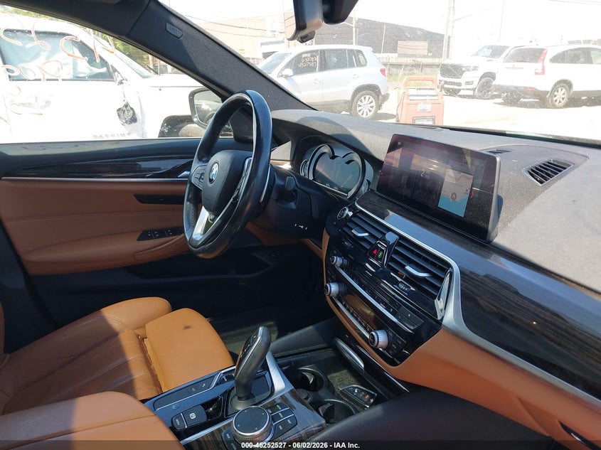 2019 BMW 5er VIN WBAJE7C59KWD55237 IAAI salvage auction — REAR END, Wait Title, sold $12,600 on 2026-08-23 (photo 5)