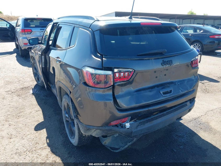 2019 Jeep Compass VIN 3C4NJCBB3KT726928 IAAI salvage auction — REAR END, Salvage Title, sold $1,900 on 2026-07-22 (photo 3)