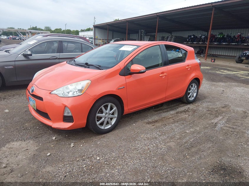 2012 Toyota Prius c VIN JTDKDTB31C1022660 IAAI salvage auction — RIGHT REAR, Salvage Title, sold $1,250 on 2026-07-29 (photo 2)