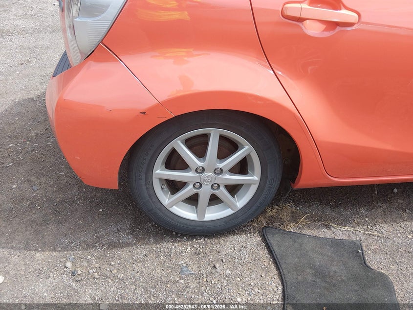 2012 Toyota Prius c VIN JTDKDTB31C1022660 IAAI salvage auction — RIGHT REAR, Salvage Title, sold $1,250 on 2026-07-29 (photo 6)