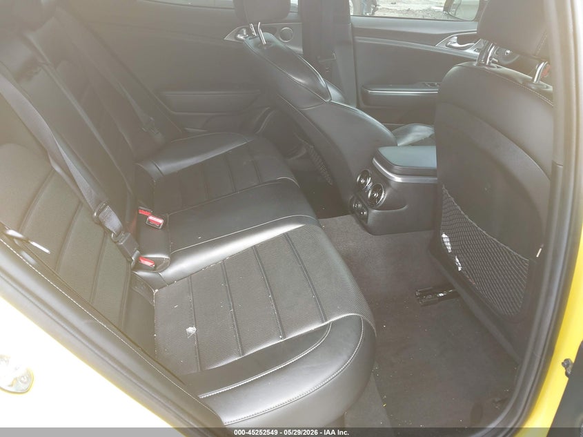 2018 Kia Stinger VIN KNAE55LC1J6021140 IAAI salvage auction — REAR END, Salvage Title, sold $6,200 on 2026-07-29 (photo 8)
