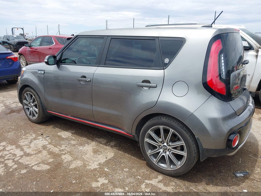 2017 Kia Soul VIN KNDJX3AA8H7452726 IAAI salvage auction — ENGINE DAMAGE, Salvage (Texas), sold $700 on 2026-07-28 (photo 3)