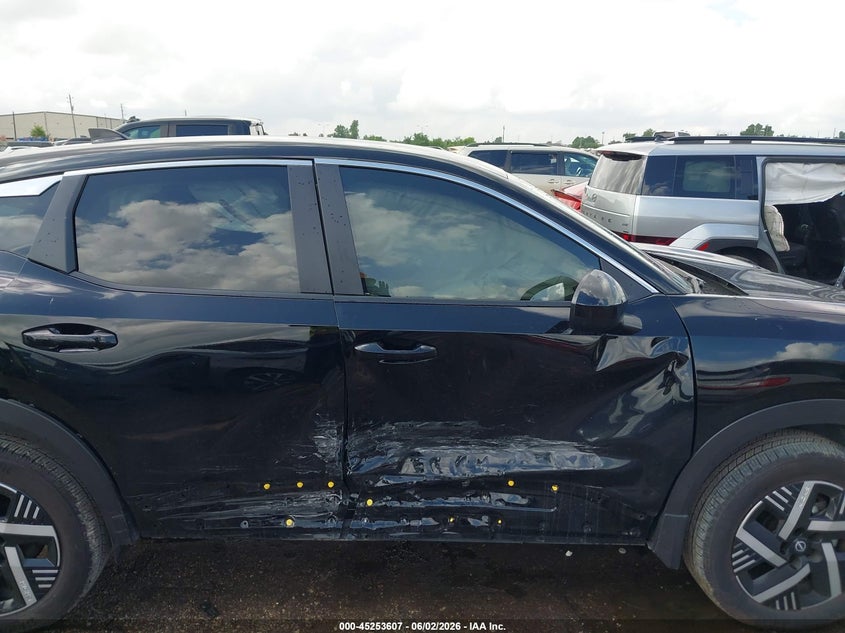 2025 Nissan Kicks VIN 3N8AP6CA0SL418589 IAAI salvage auction — RIGHT SIDE, Salvage Title, sold $9,000 on 2026-08-19 (photo 6)