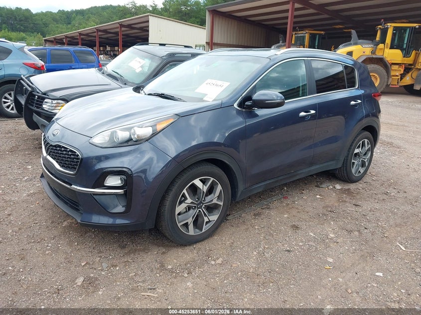 2020 Kia Sportage VIN KNDPN3AC1L7633404 IAAI salvage auction — SIDE, Salvage Title, sold $4,750 on 2026-07-28 (photo 2)