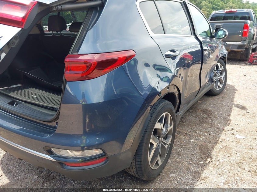 2020 Kia Sportage VIN KNDPN3AC1L7633404 IAAI salvage auction — SIDE, Salvage Title, sold $4,750 on 2026-07-28 (photo 6)