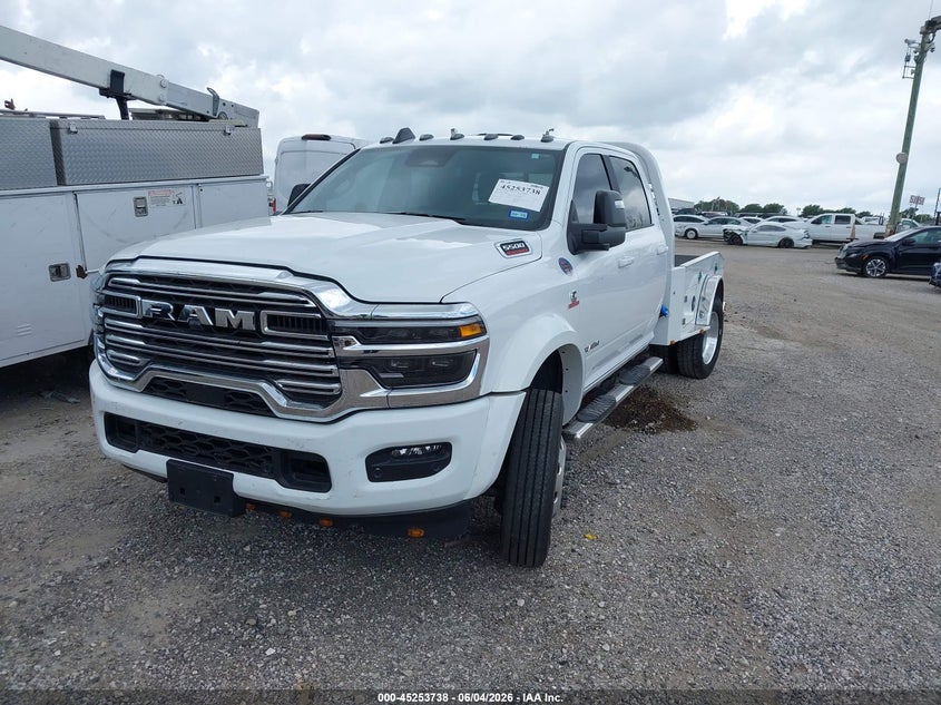 2025 Ram 5500 VIN 3C7WRNEL5SG587233 IAAI salvage auction — SIDE, Salvage Title, sold $24,600 on 2026-07-28 (photo 2)