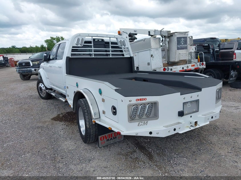 2025 Ram 5500 VIN 3C7WRNEL5SG587233 IAAI salvage auction — SIDE, Salvage Title, sold $24,600 on 2026-07-28 (photo 3)