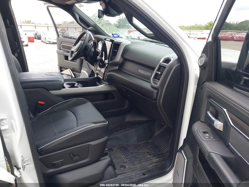 2025 Ram 5500 VIN 3C7WRNEL5SG587233 IAAI salvage auction — SIDE, Salvage Title, sold $24,600 on 2026-07-28 (photo 6)