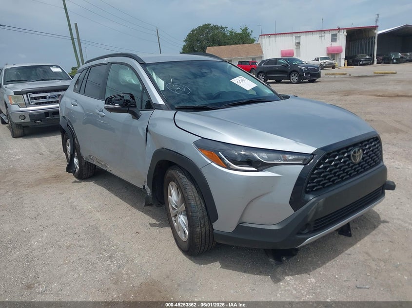 2025 Toyota Corolla cross VIN 7MUCAAAG2SV147471 IAAI salvage auction — LEFT SIDE, Salvage Title, sold $5,400 on 2026-07-14 (photo 1)