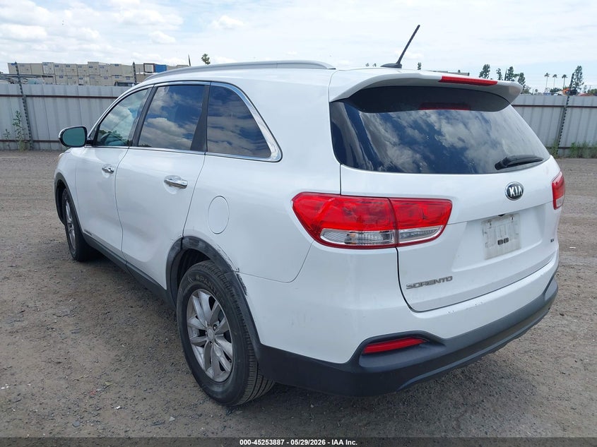 2017 Kia Sorento VIN 5XYPGDA59HG195405 IAAI salvage auction — RIGHT SIDE, Salvage Title, sold $975 on 2026-07-07 (photo 3)