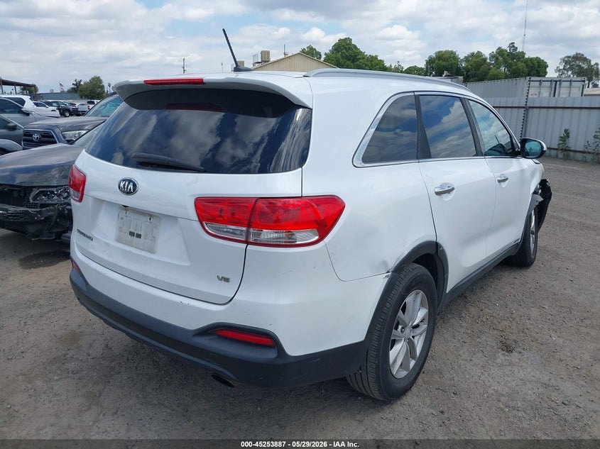 2017 Kia Sorento VIN 5XYPGDA59HG195405 IAAI salvage auction — RIGHT SIDE, Salvage Title, sold $975 on 2026-07-07 (photo 4)