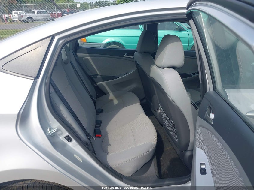 2013 Hyundai Accent VIN KMHCT4AE3DU341375 IAAI salvage auction — FRONT & REAR, Clear (Virginia), sold $825 on 2026-07-28 (photo 8)