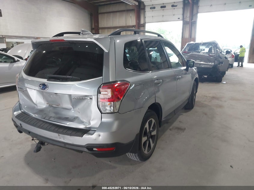 2018 Subaru Forester VIN JF2SJARC7JH485458 IAAI salvage auction — REAR END, Mv-907A (New York), sold $5,750 on 2026-07-15 (photo 4)