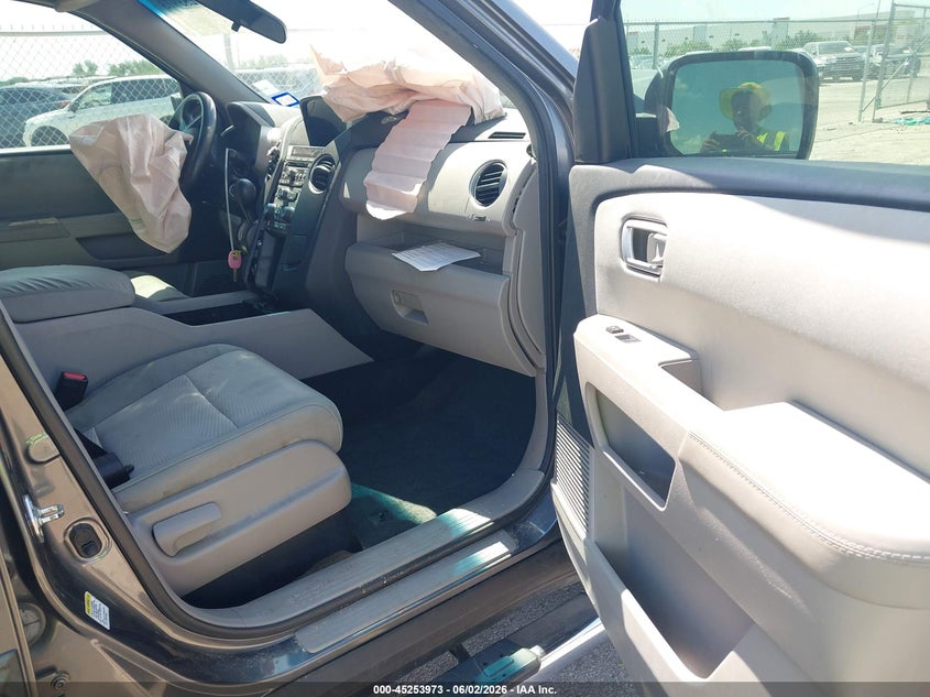 2013 Honda Pilot VIN 5FNYF3H22DB036434 IAAI salvage auction — FRONT END, Salvage Title, sold $25 on 2026-08-19 (photo 5)